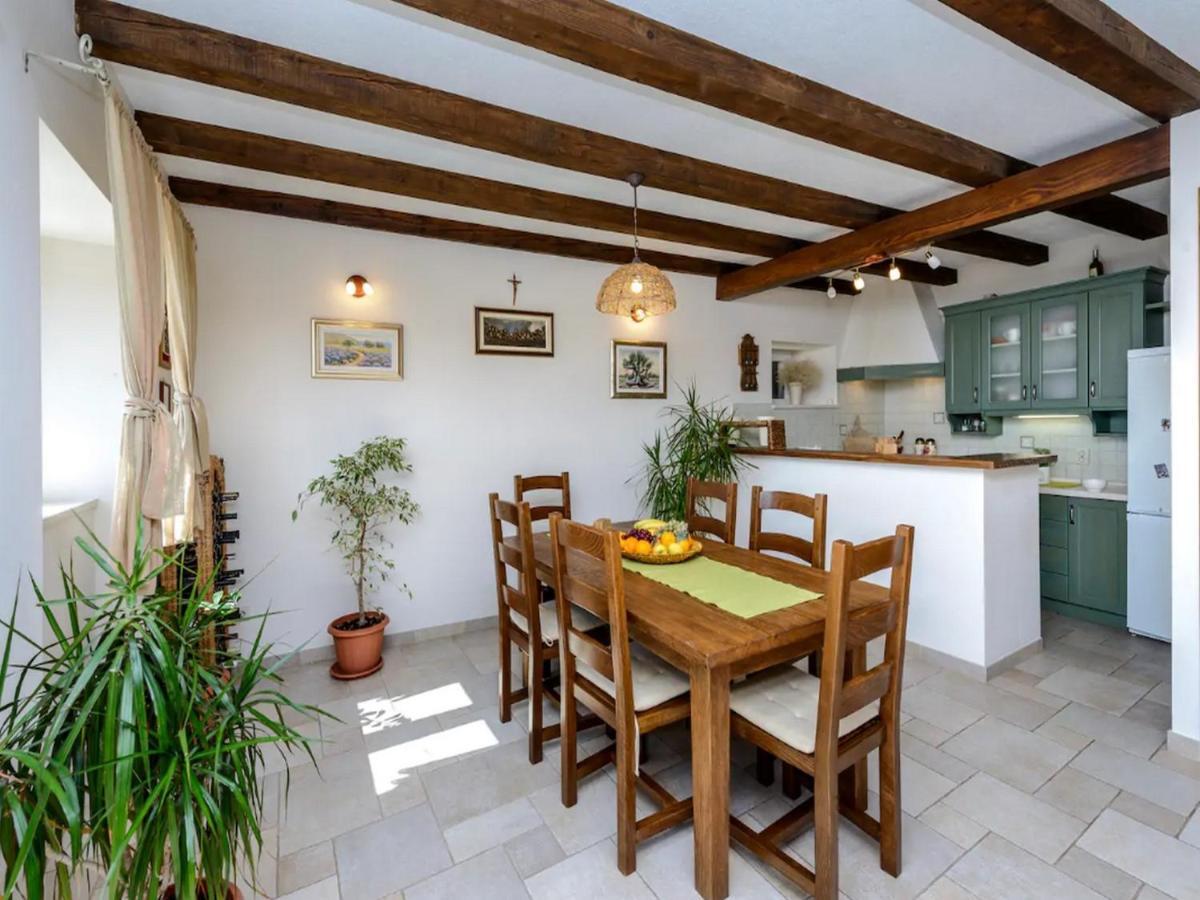 Holiday Home Casa Anka 오라사크 외부 사진