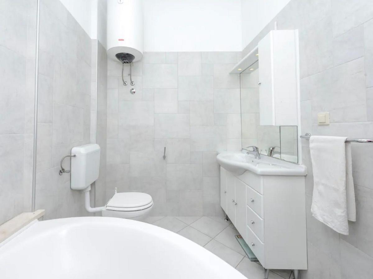 Holiday Home Casa Anka 오라사크 외부 사진
